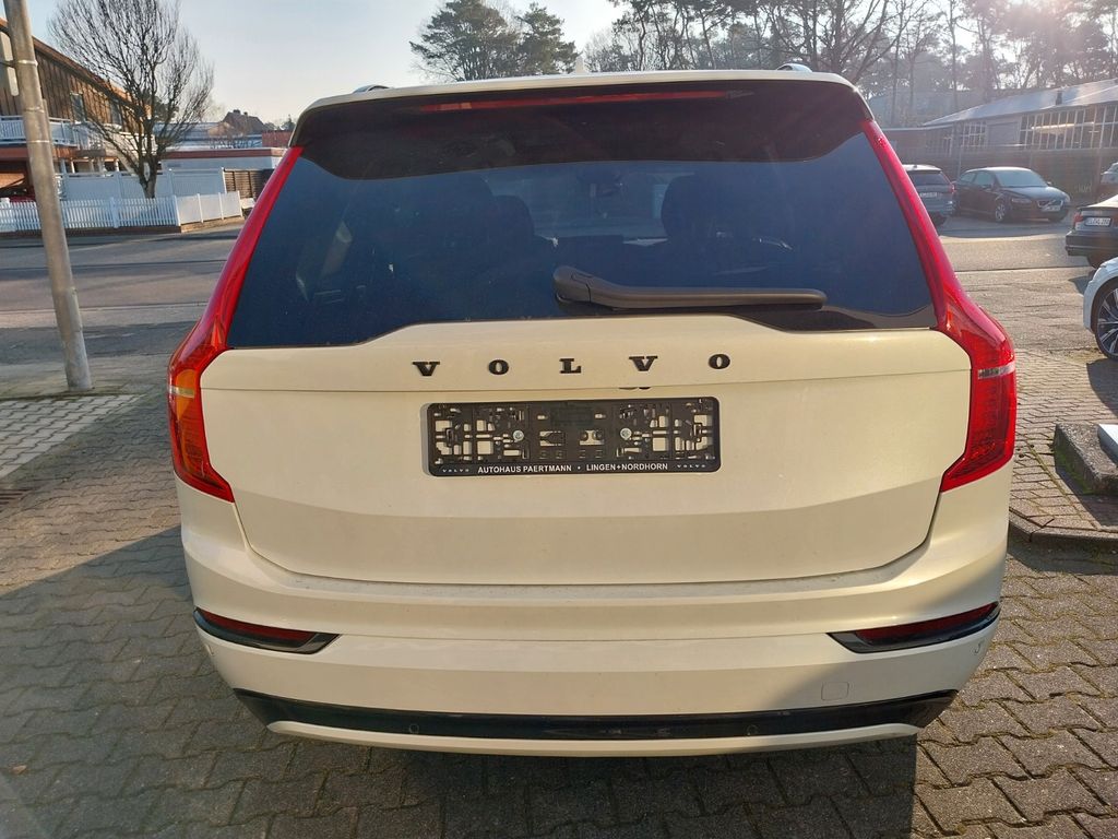 Volvo XC90 2025