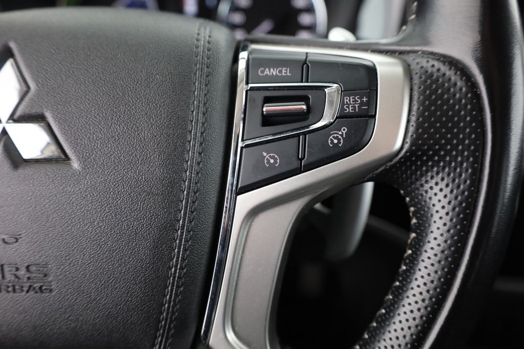 Mitsubishi Outlander 2020