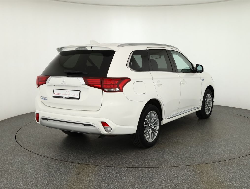 Mitsubishi Outlander 2020