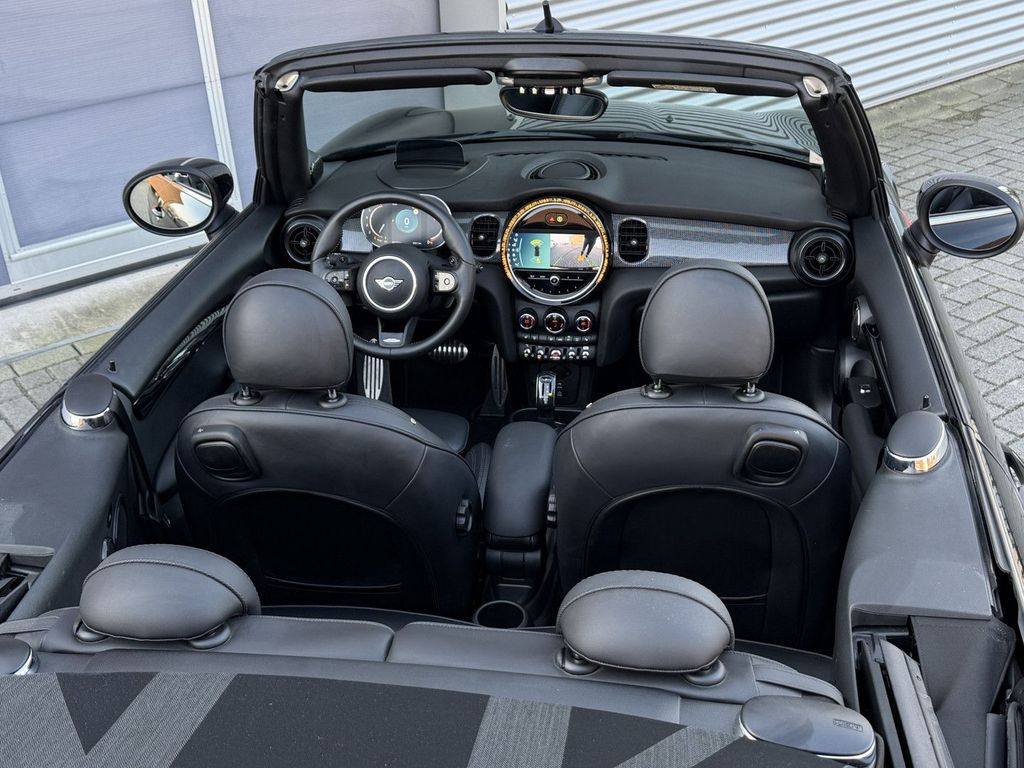 MINI John Cooper Works Cabrio 2023