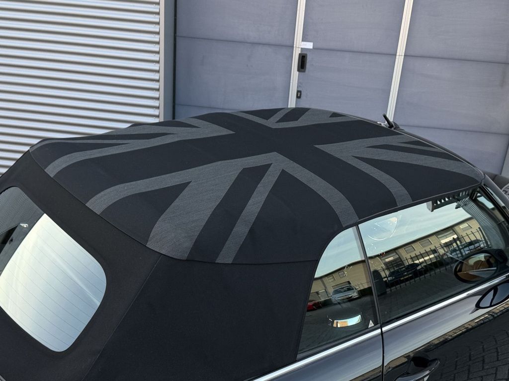 MINI John Cooper Works Cabrio 2023