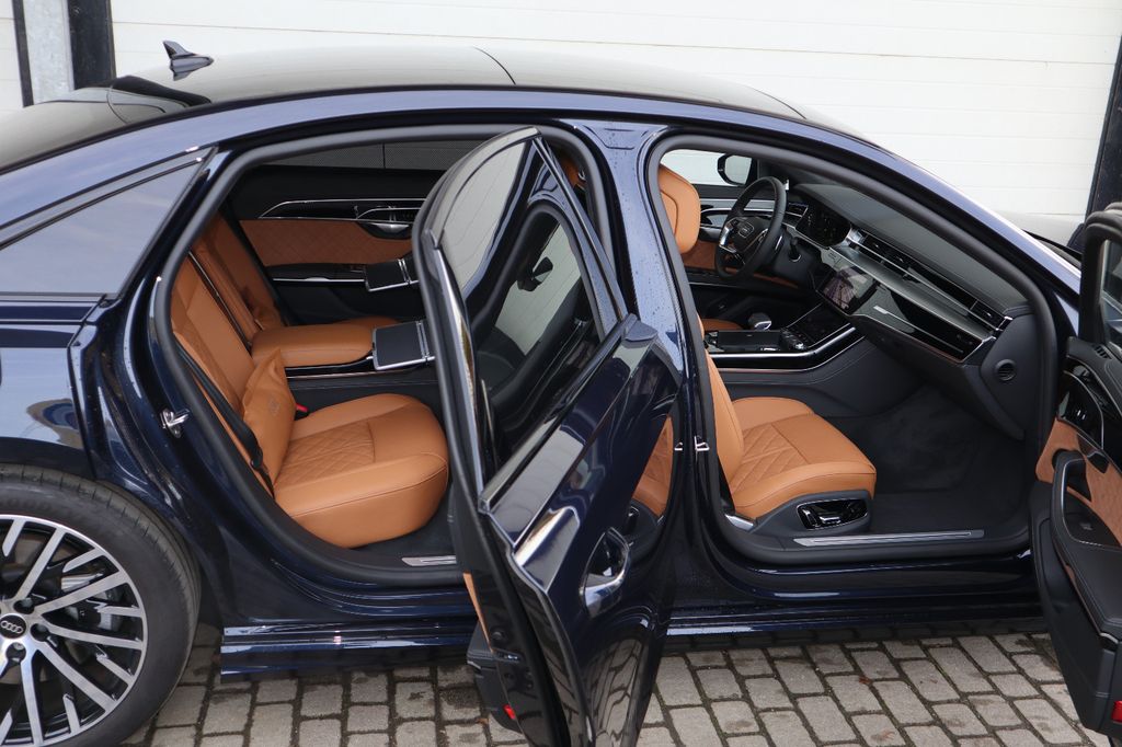 Audi A8 2025
