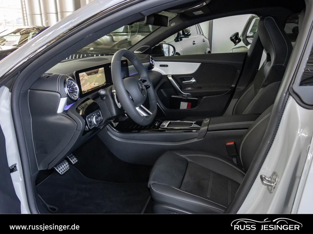 Mercedes-Benz CLA 250 2025