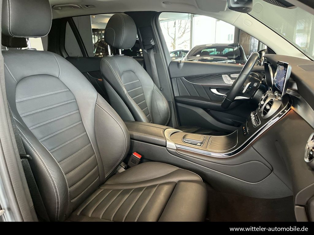 Mercedes-Benz GLC 300 2022