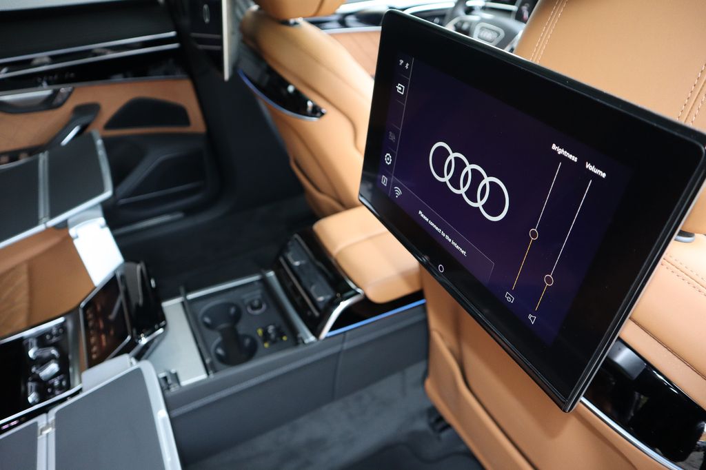 Audi A8 2025