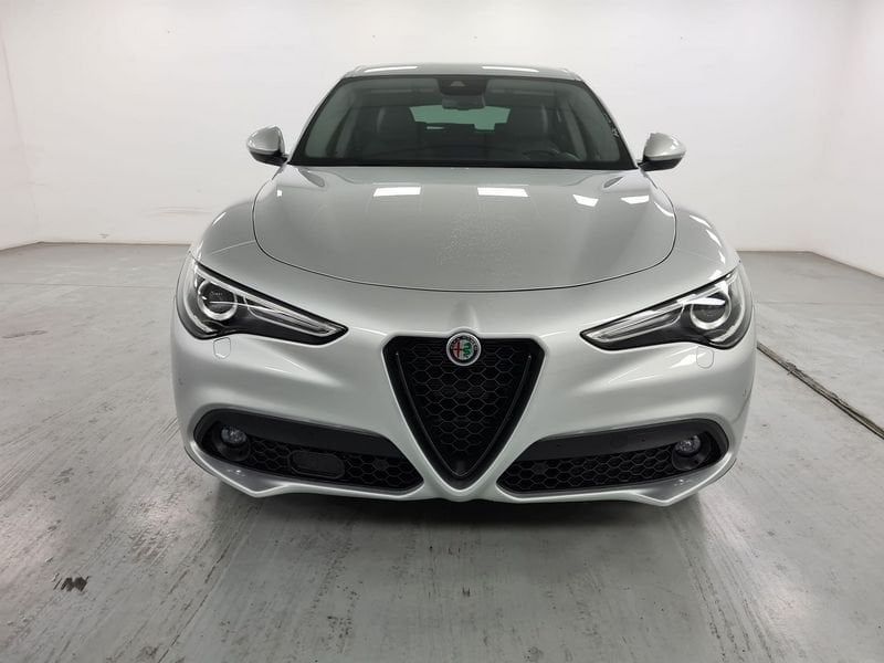 Alfa Romeo Stelvio 2021