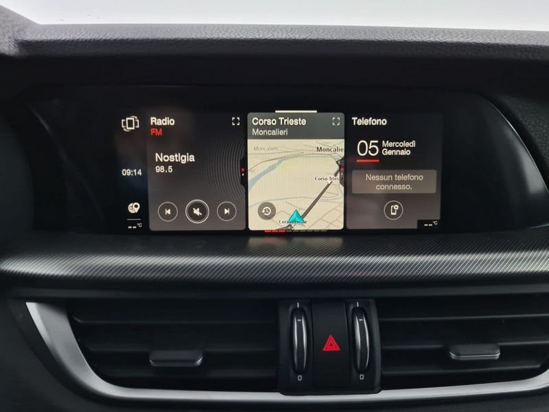 Alfa Romeo Stelvio 2021