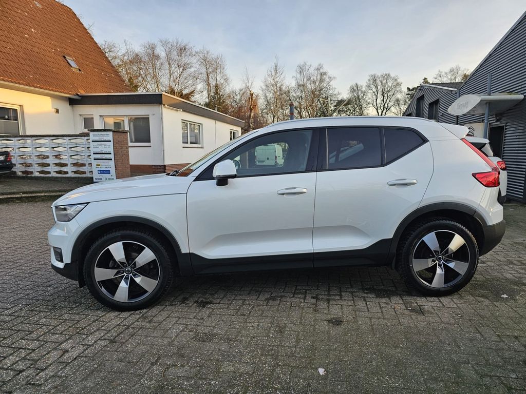 Volvo XC40 2021