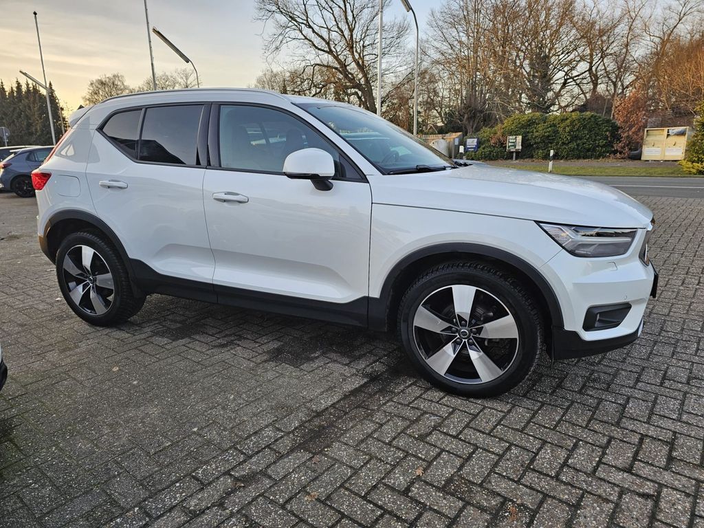 Volvo XC40 2021