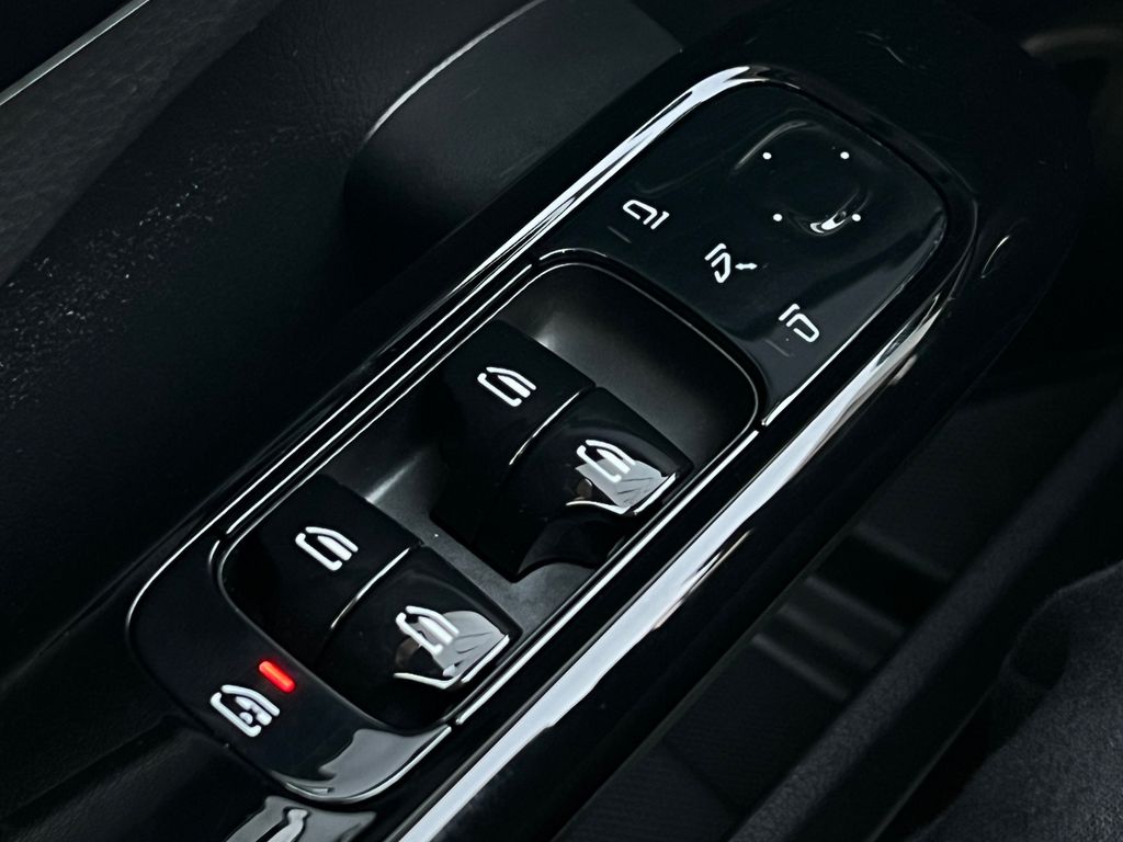 Mercedes-Benz C 200 2023