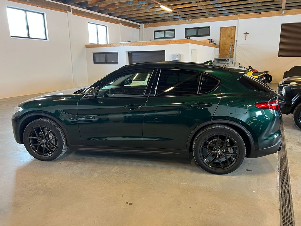 Alfa Romeo Stelvio 2020