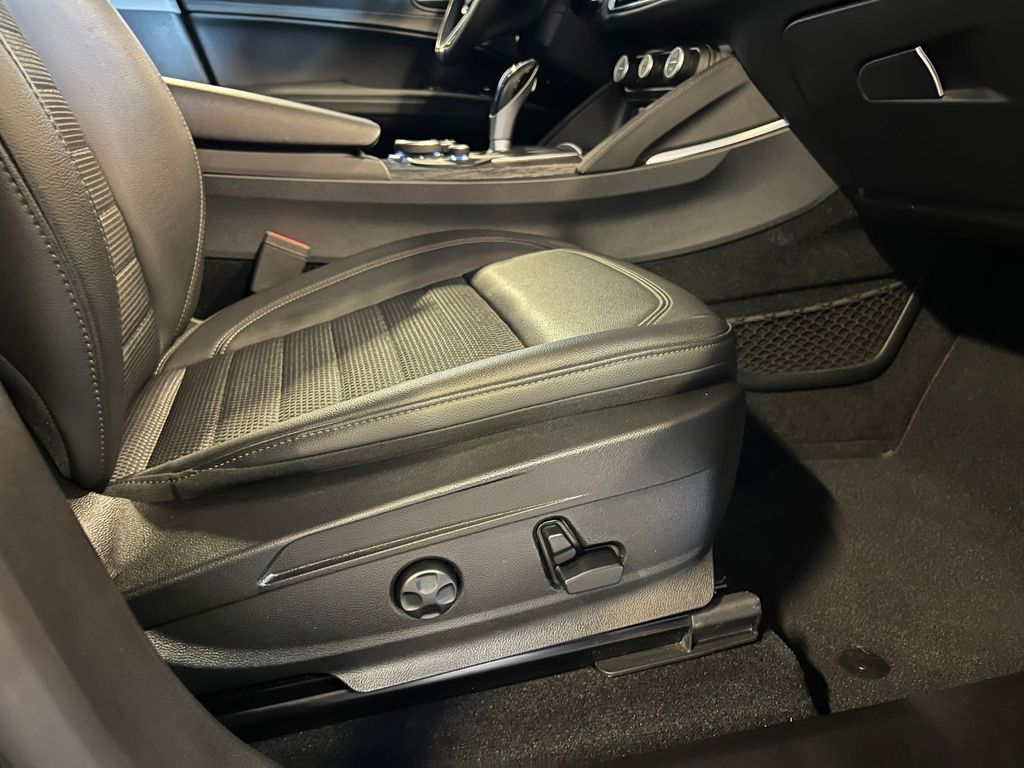 Alfa Romeo Stelvio 2020