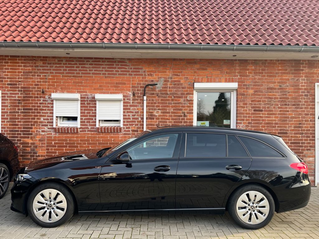 Mercedes-Benz C 200 2023