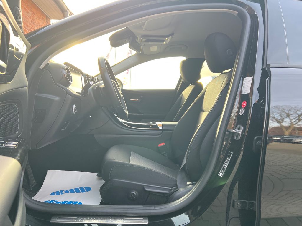 Mercedes-Benz C 200 2023