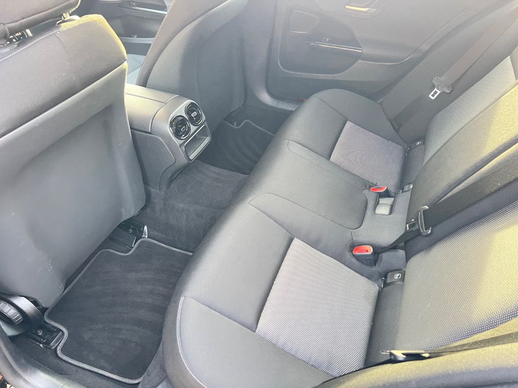 Mercedes-Benz C 200 2023