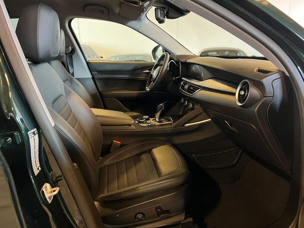 Alfa Romeo Stelvio 2020