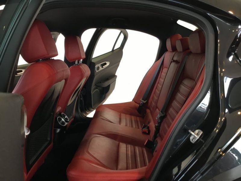 Alfa Romeo Giulia 2024