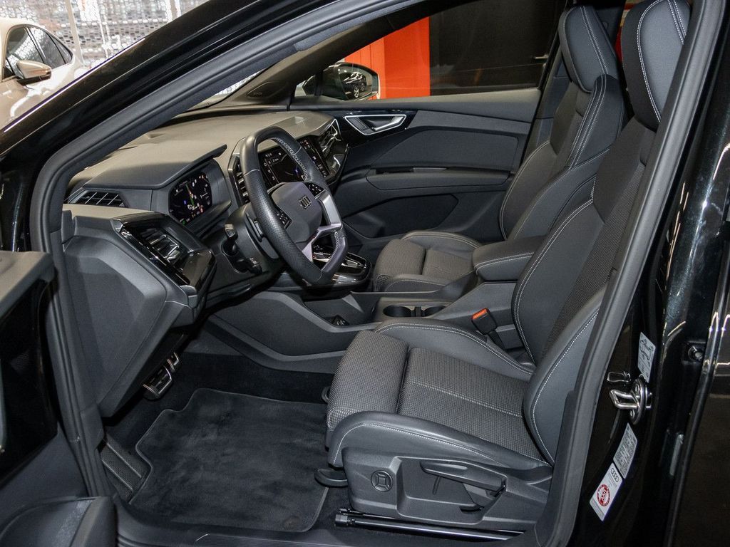 Audi Q4 e-tron 2023