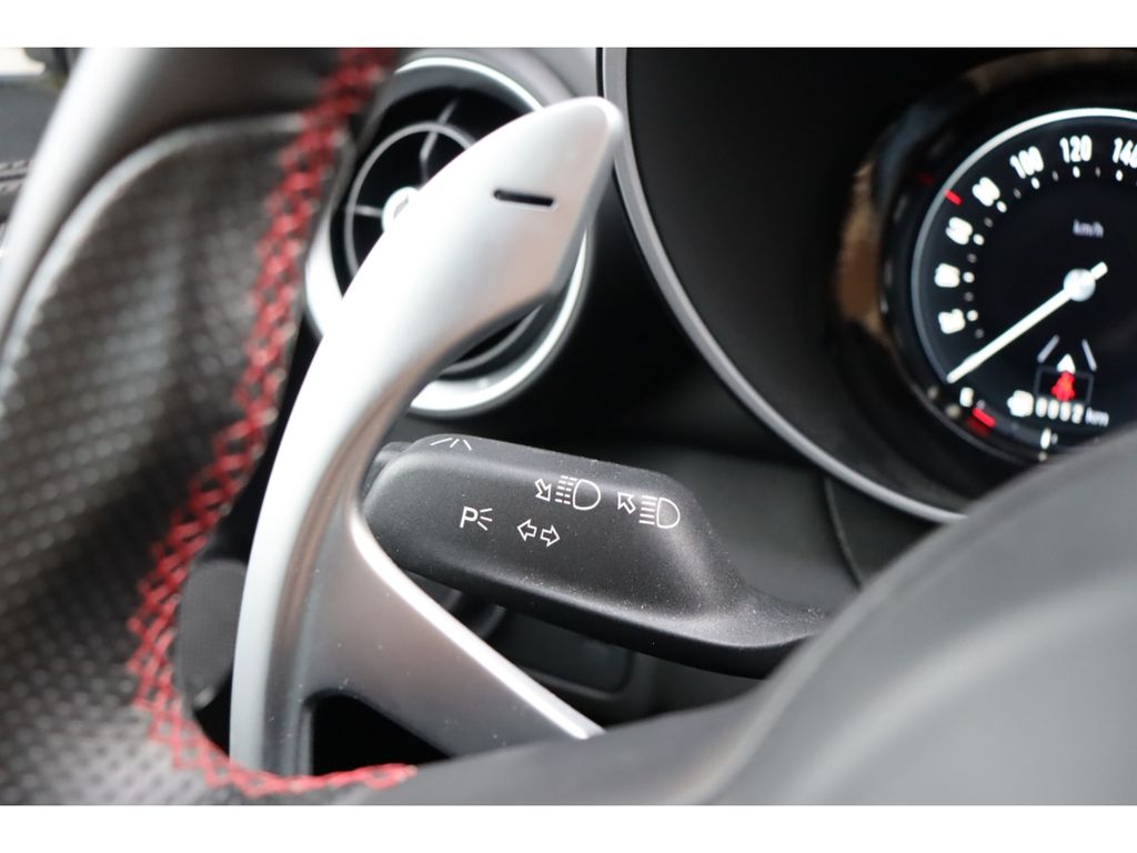 Alfa Romeo Giulia 2023