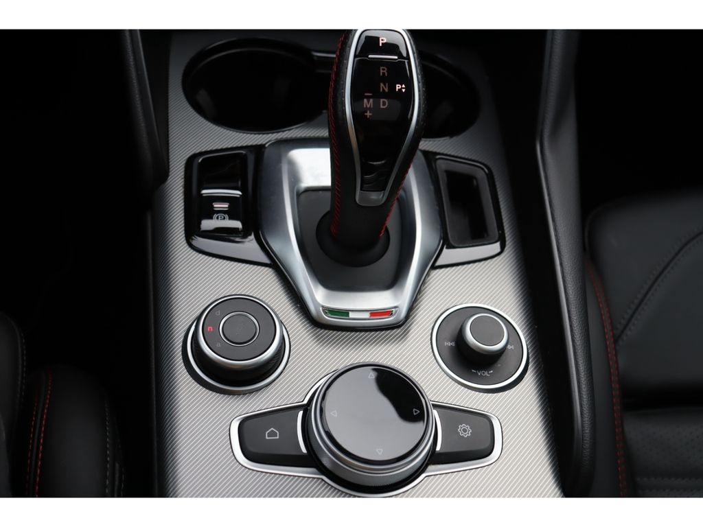 Alfa Romeo Giulia 2023