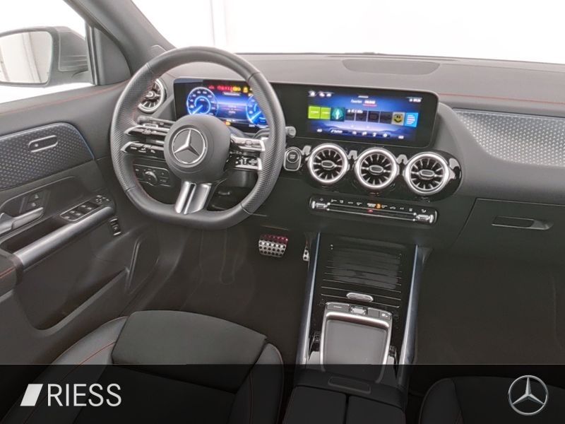 Mercedes-Benz EQA 2024