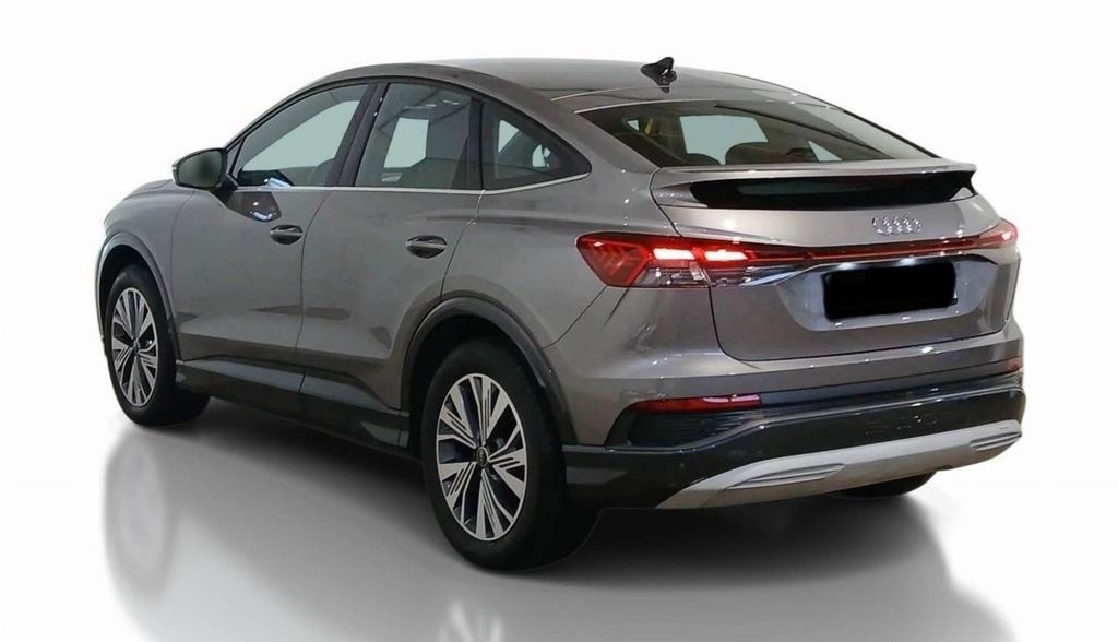 Audi Q4 e-tron 2023