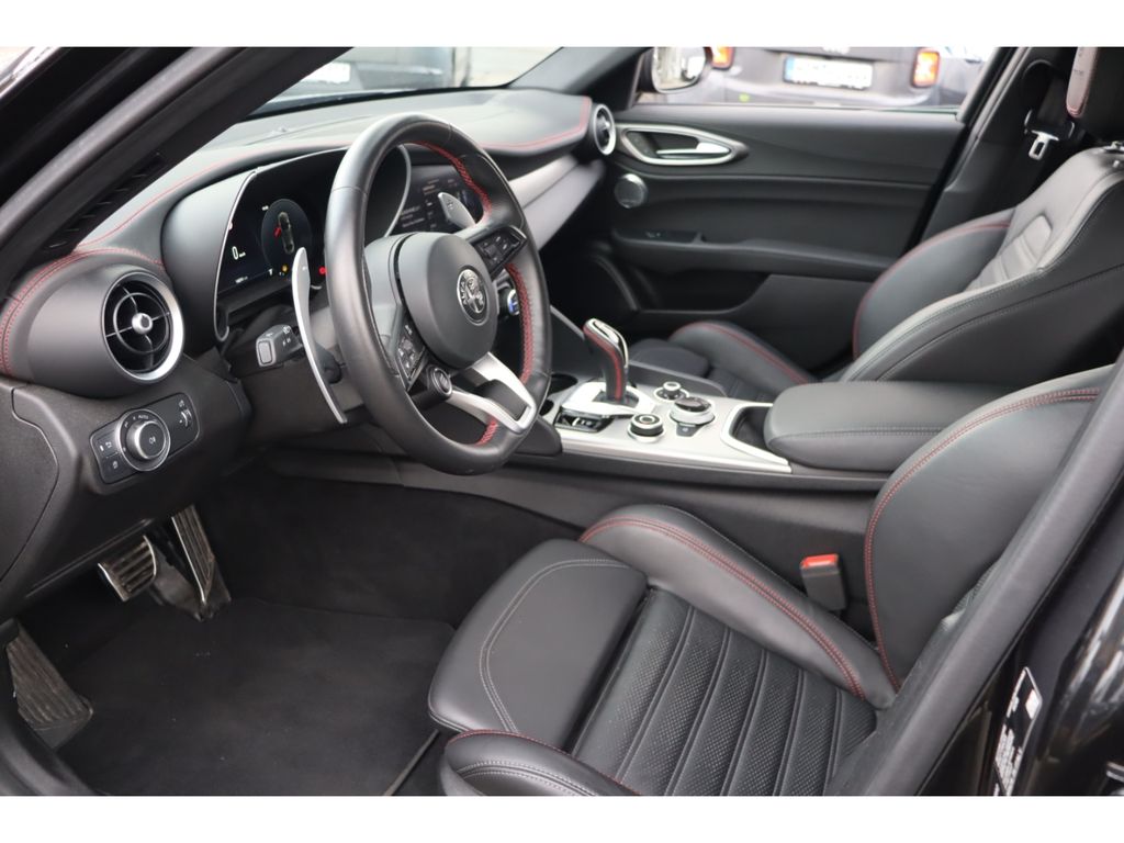 Alfa Romeo Giulia 2023