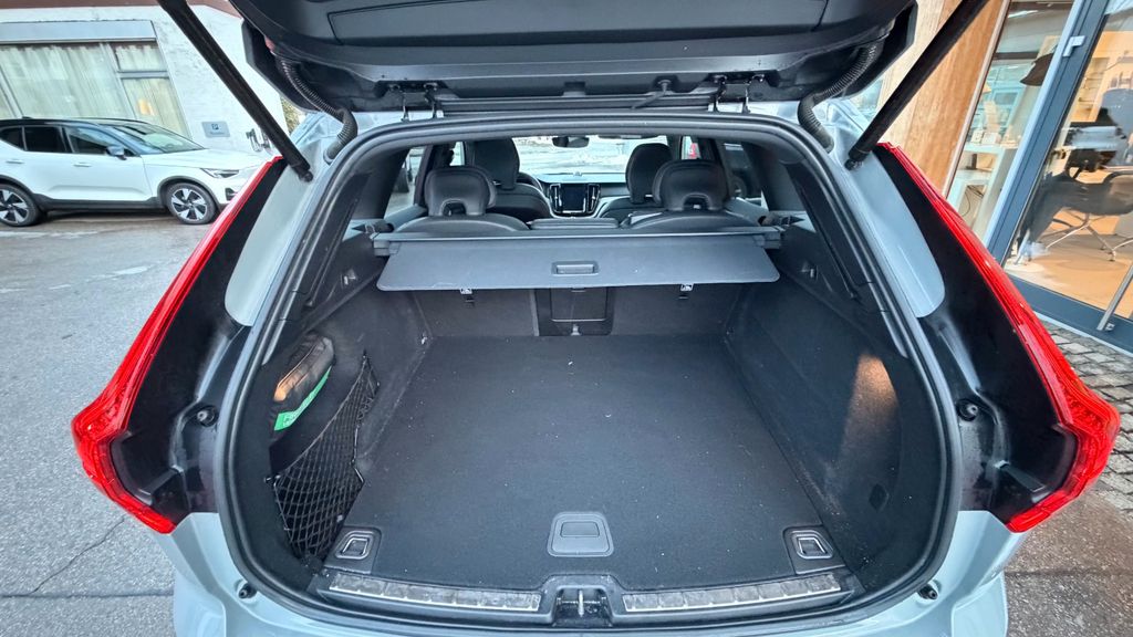 Volvo XC60 2023