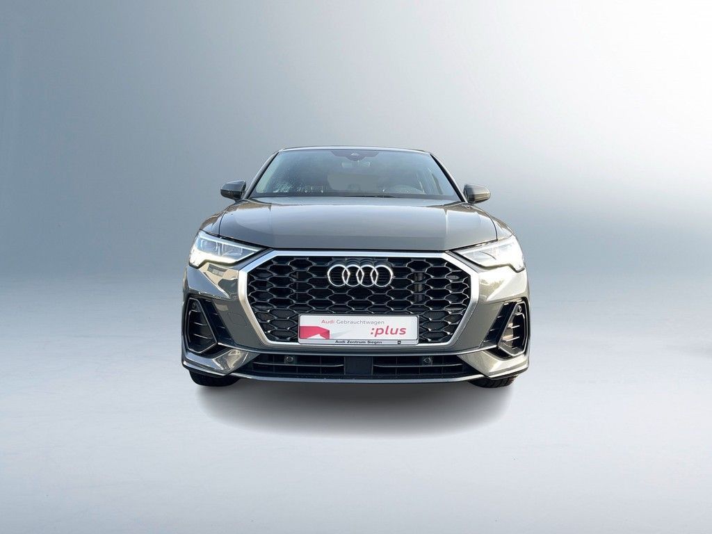 Audi Q3 2021