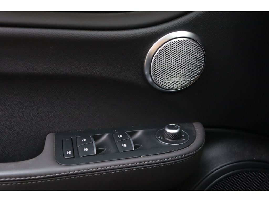 Alfa Romeo Giulia 2023