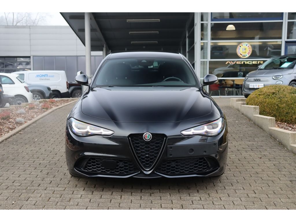 Alfa Romeo Giulia 2023