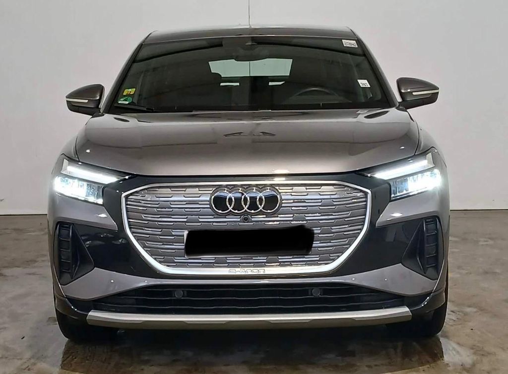 Audi Q4 e-tron 2023