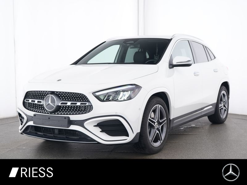 Mercedes-Benz GLA 200 2025