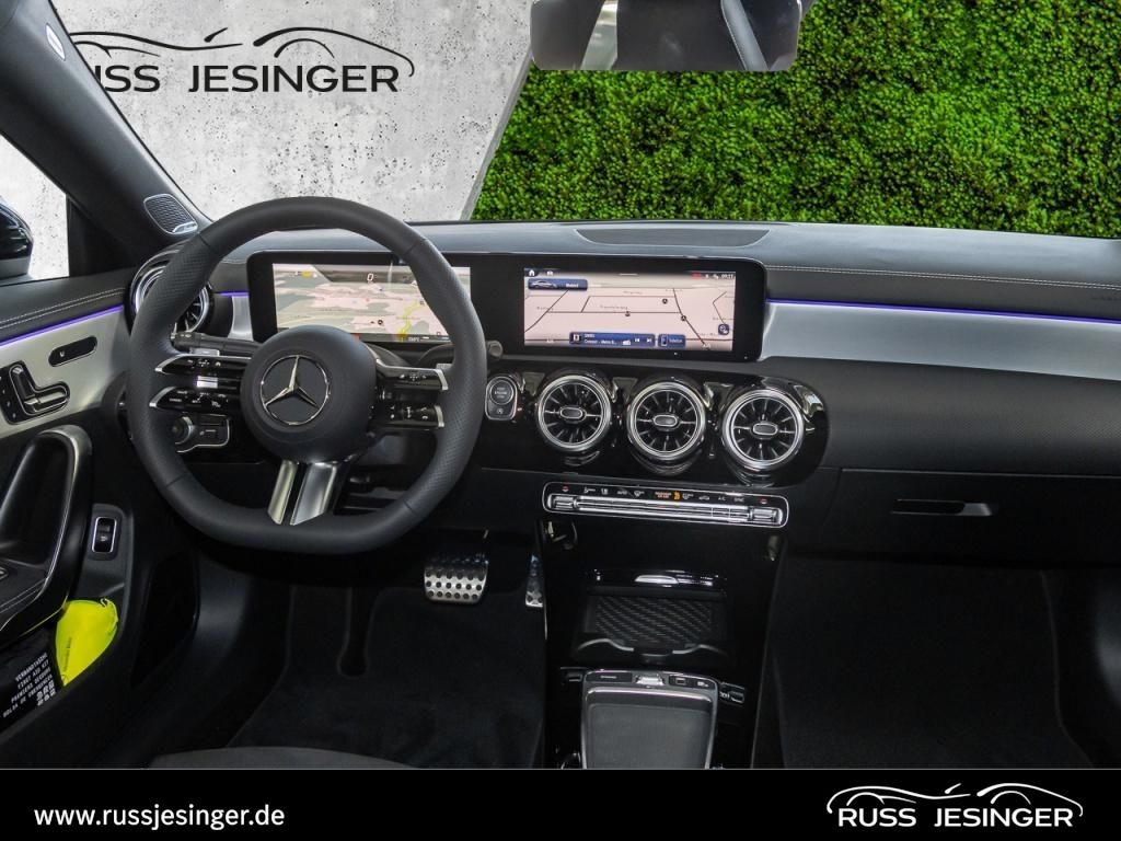 Mercedes-Benz CLA 220 2025
