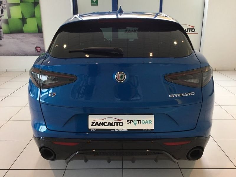 Alfa Romeo Stelvio 2025