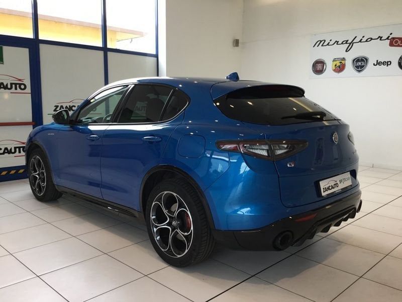 Alfa Romeo Stelvio 2025