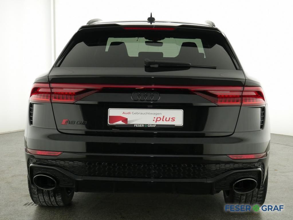 Audi RSQ8 2023