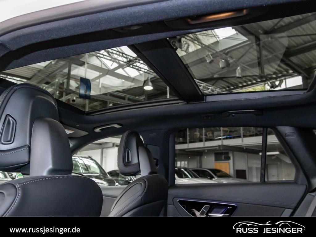 Mercedes-Benz GLC 300 2025