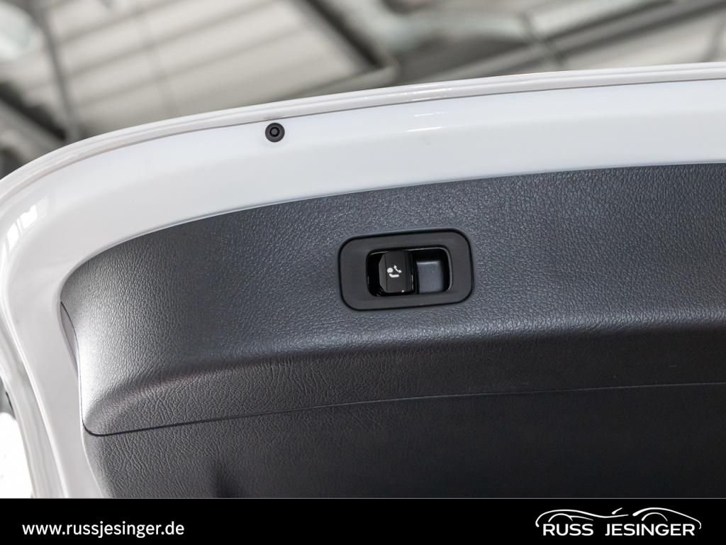 Mercedes-Benz GLC 300 2025
