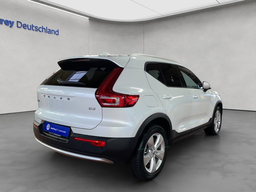 Volvo XC40 2024