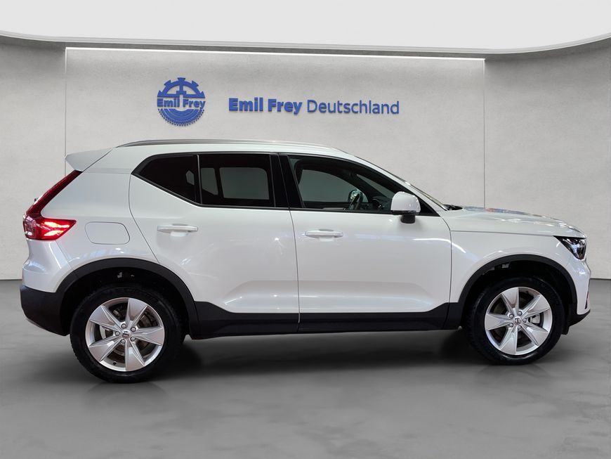 Volvo XC40 2024