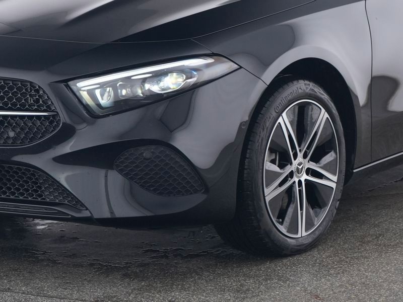 Mercedes-Benz A 250 2025