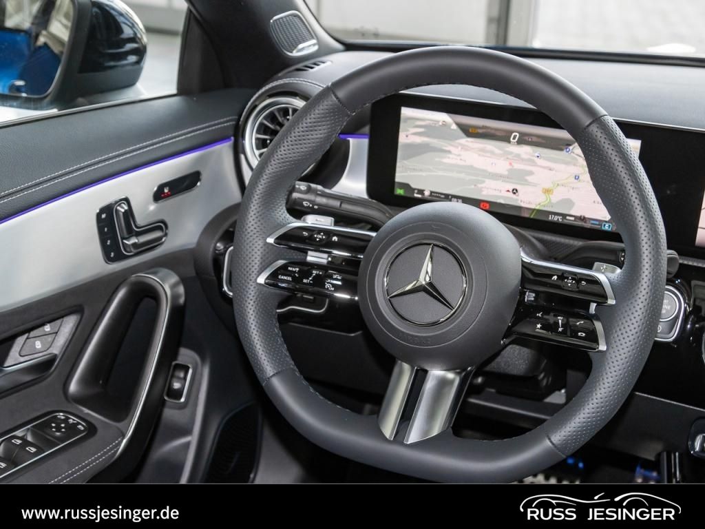 Mercedes-Benz CLA 220 2025