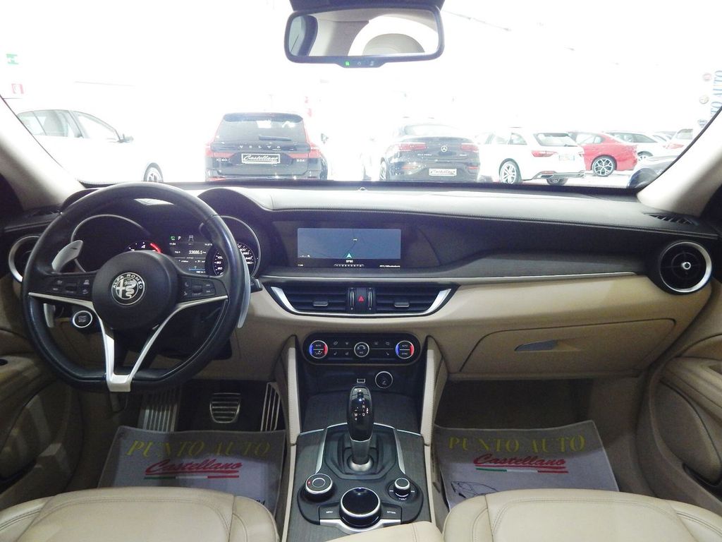 Alfa Romeo Stelvio 2019