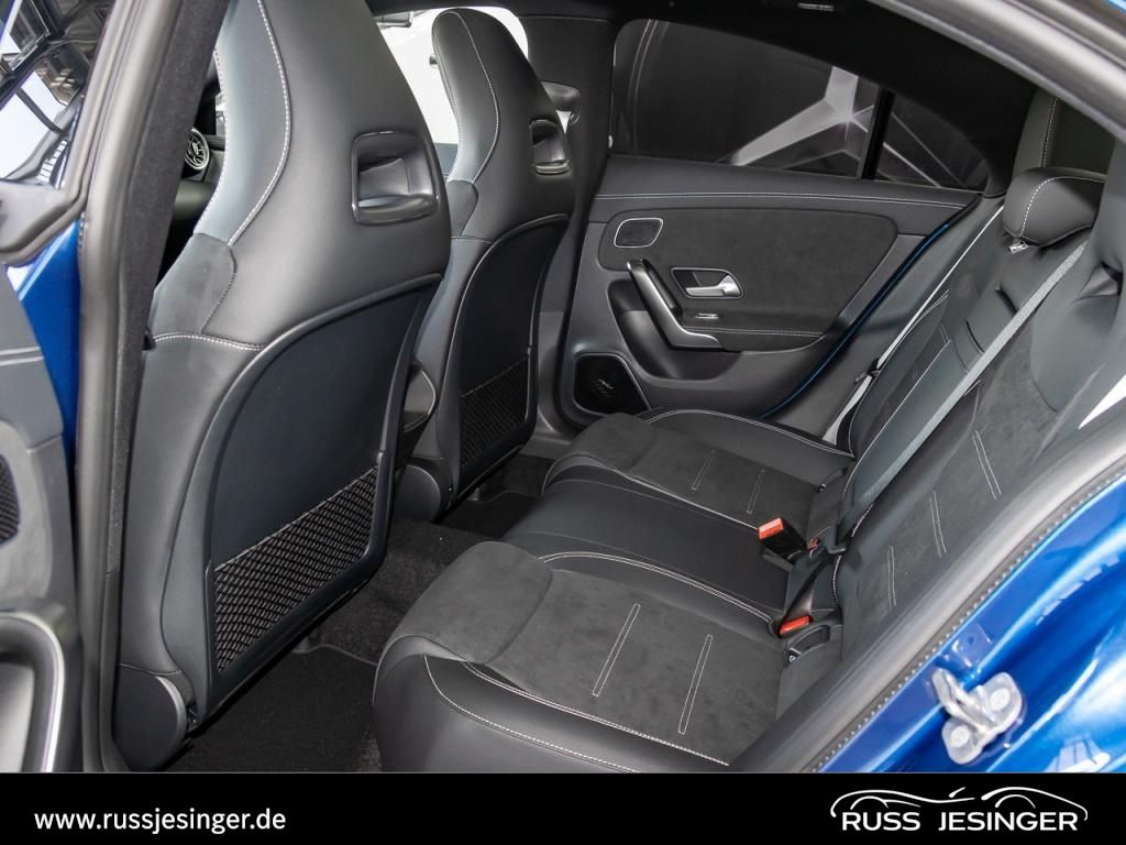 Mercedes-Benz CLA 220 2025