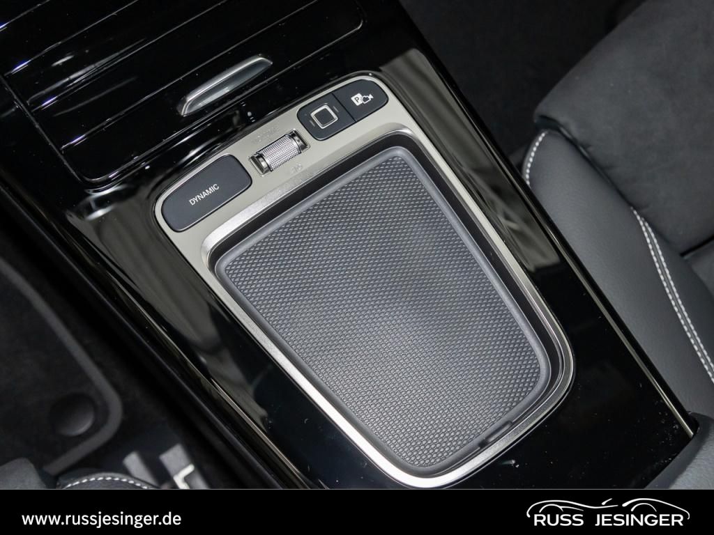 Mercedes-Benz CLA 220 2025