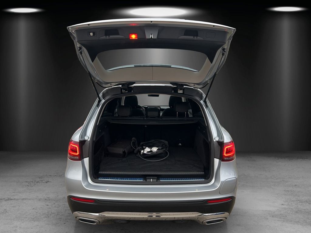 Mercedes-Benz GLC 300 2020