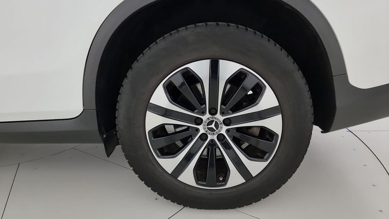 Mercedes-Benz GLC 220 2021