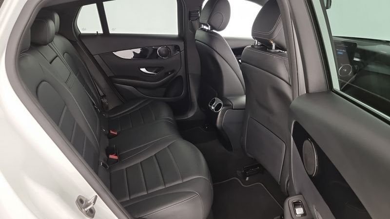 Mercedes-Benz GLC 220 2021