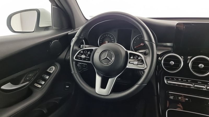 Mercedes-Benz GLC 220 2021